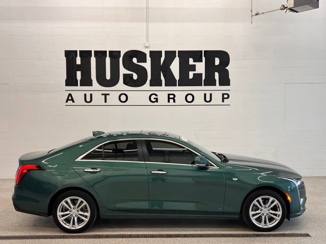 Used 2026 Cadillac CT4 Luxury image 2