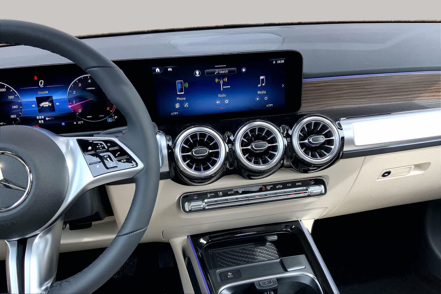 Certified 2026 Mercedes-Benz GLB 250 4MATIC image 6