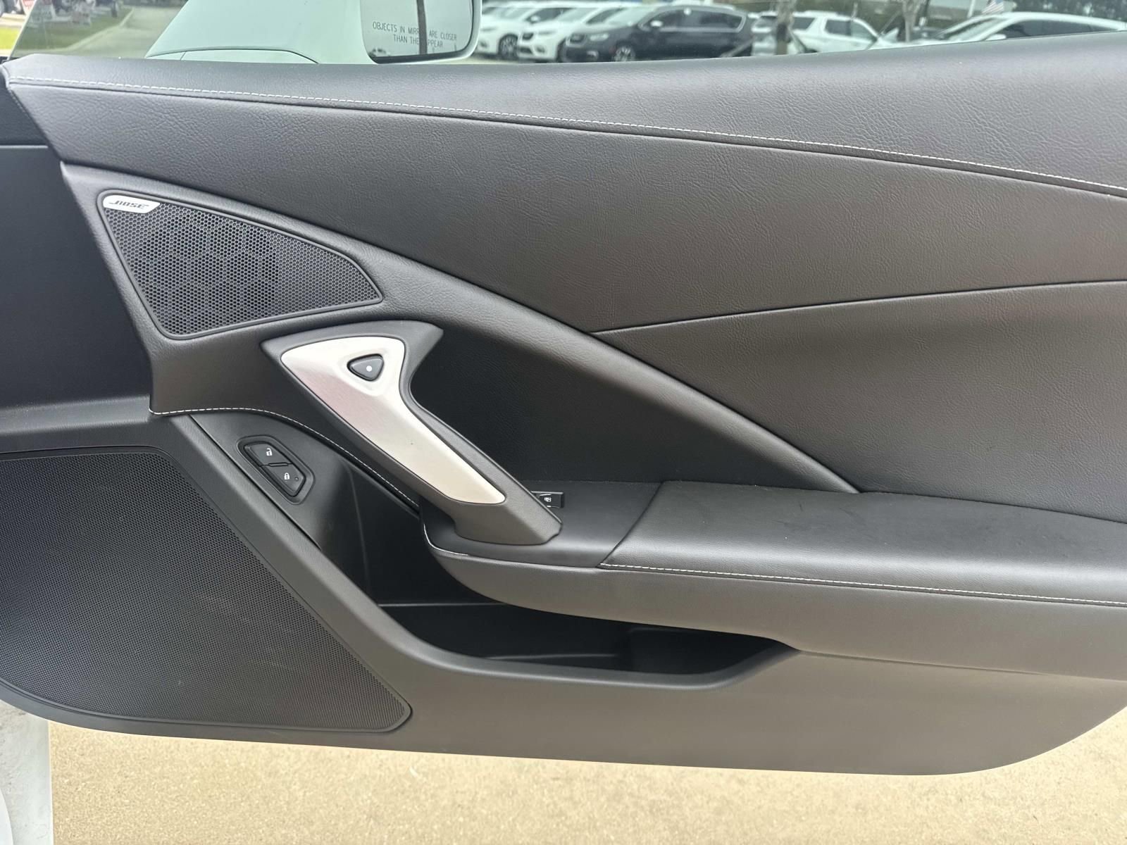 Used 2019 Chevrolet Corvette Stingray Convertible w/ Battery Protection Package RWD image 12