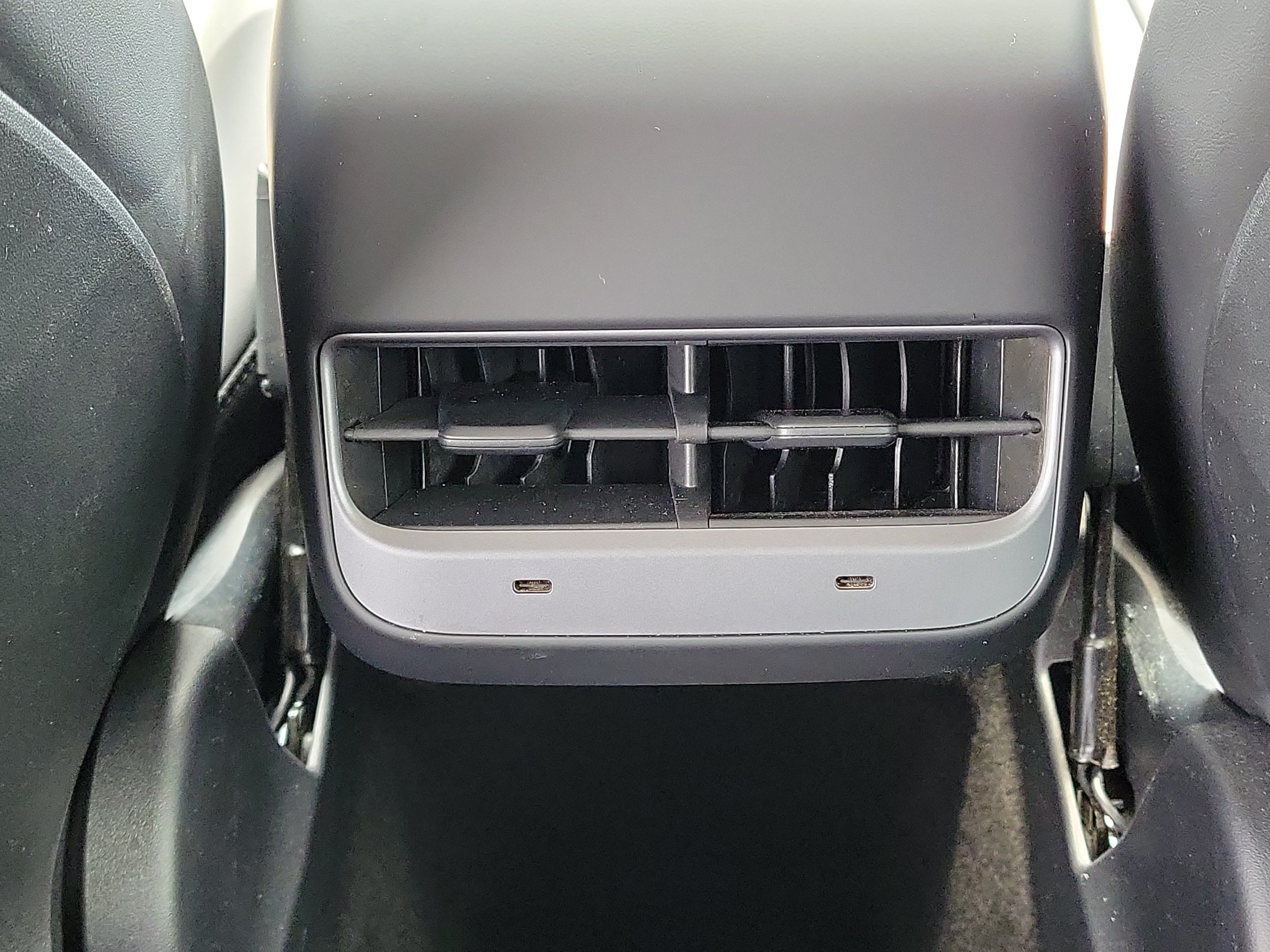 Used 2023 Tesla Model Y Long Range AWD/4WD image 14