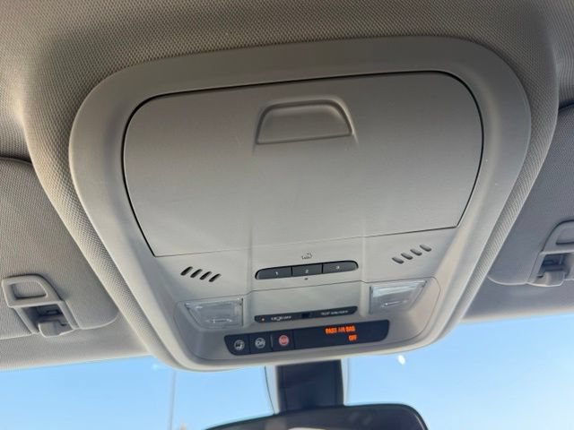 Used 2018 Chevrolet Equinox LT AWD/4WD image 19