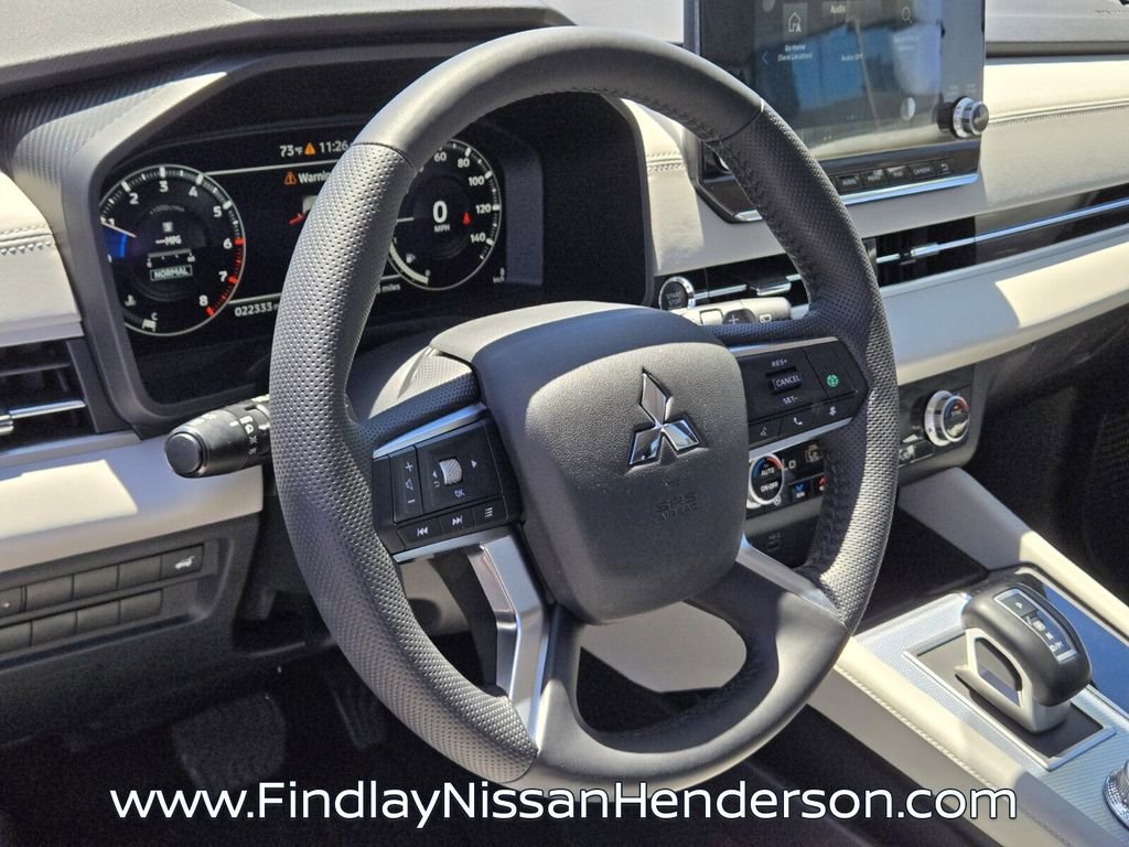 Used 2024 Mitsubishi Outlander SEL FWD image 23