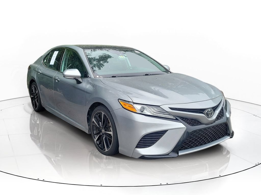 Used 2020 Toyota Camry XSE FWD video 1