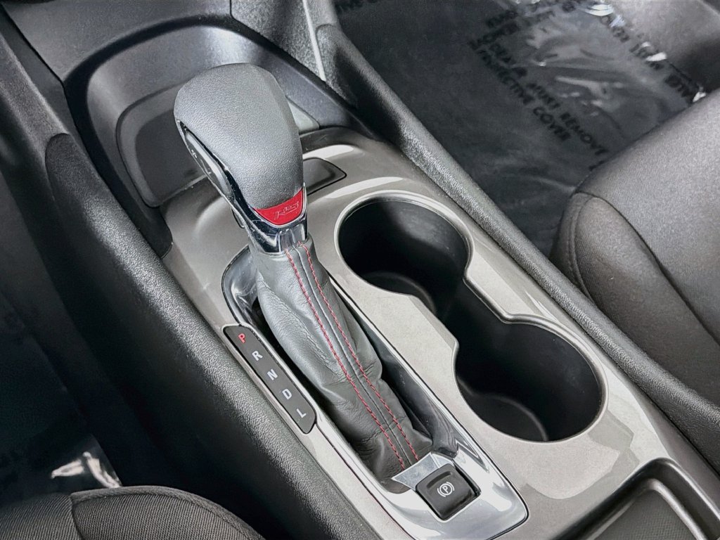 Used 2023 Chevrolet Malibu RS FWD image 16