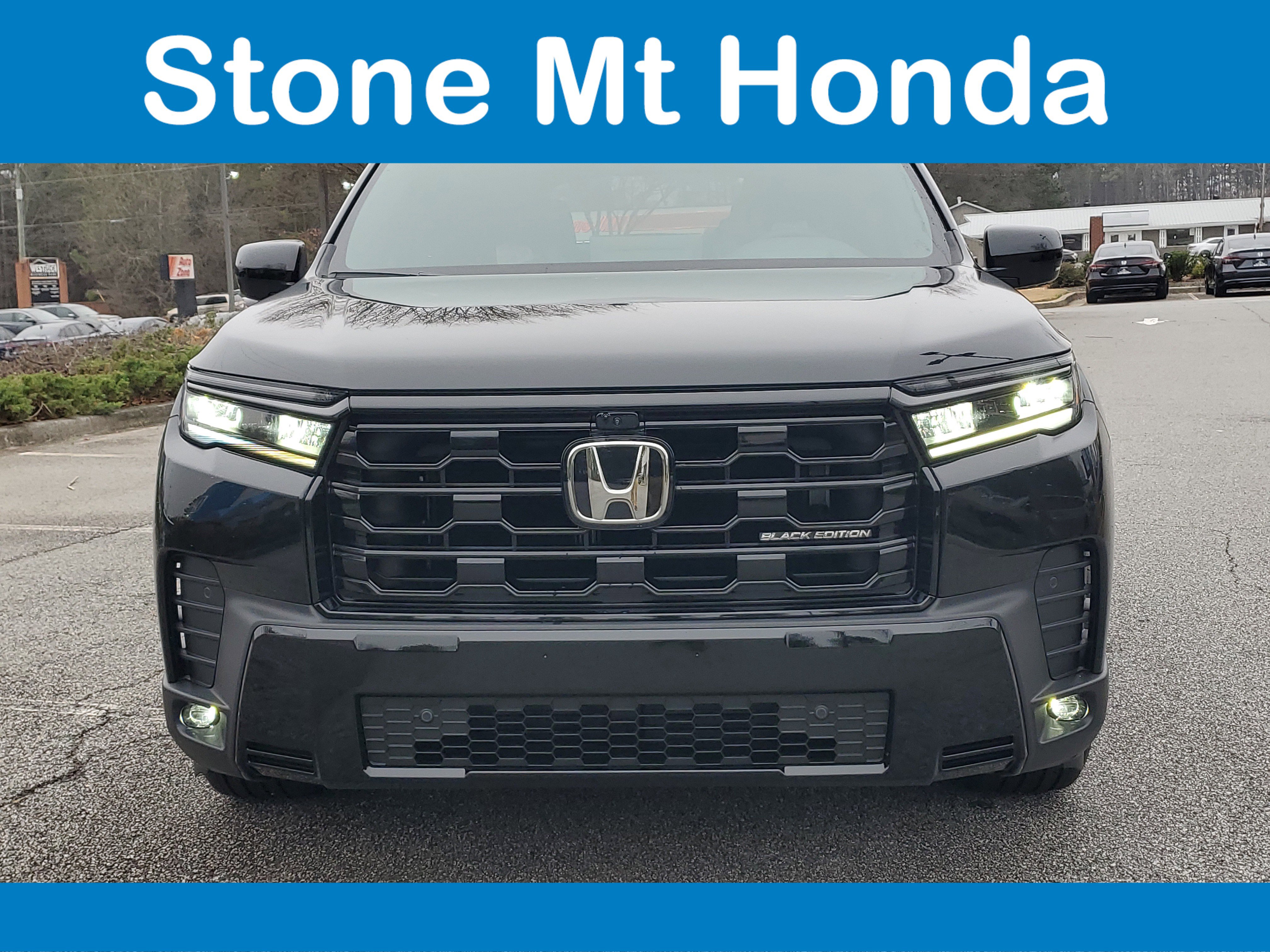 New 2026 Honda Pilot Black Edition image 2