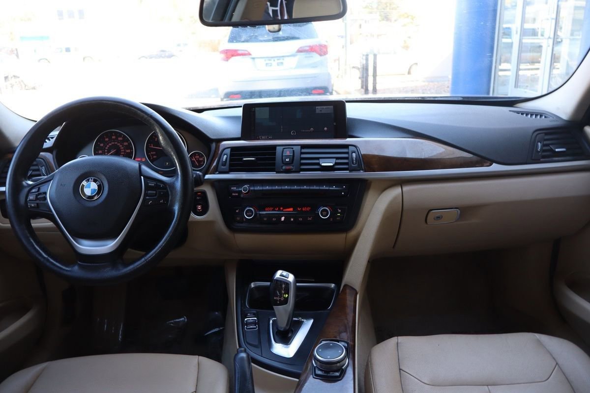 Used 2015 BMW 328i xDrive Sedan image 9