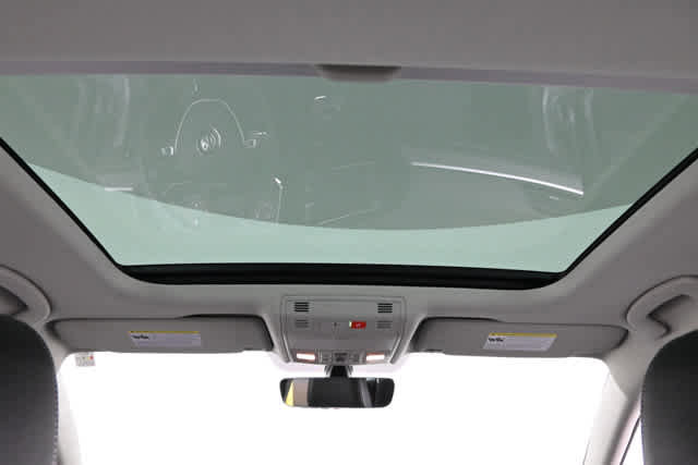 Used 2021 Volkswagen Jetta SE image 4