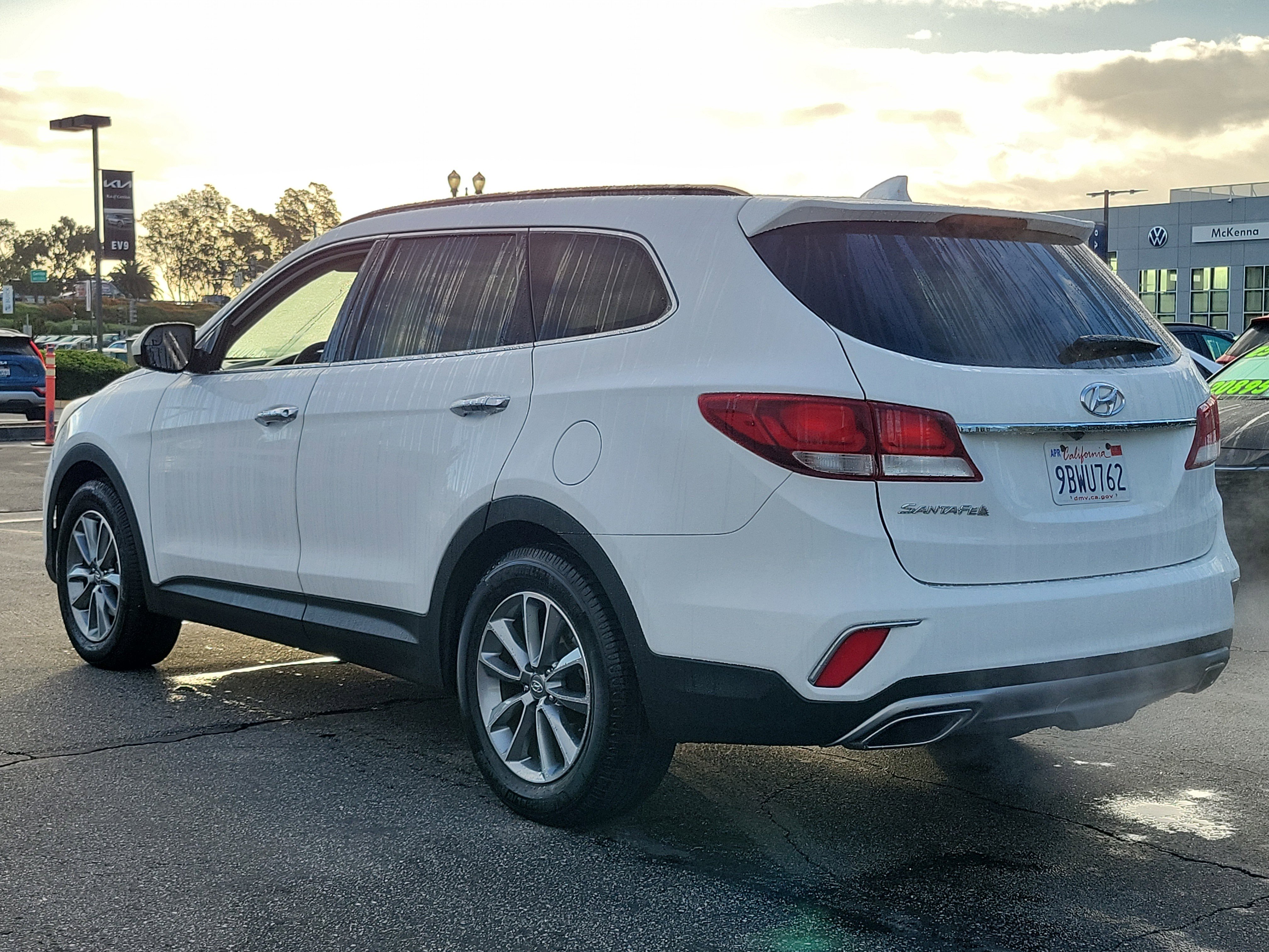 Used 2018 Hyundai Santa Fe SE image 28