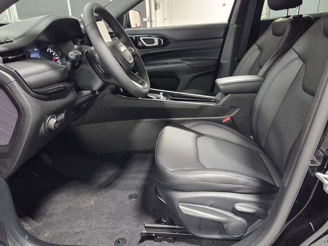 New 2026 Jeep Compass Latitude AWD/4WD image 5