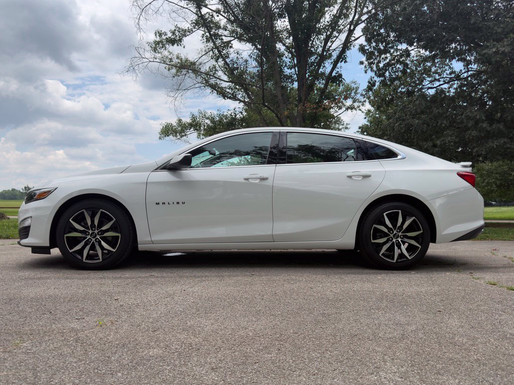 Used 2021 Chevrolet Malibu RS FWD image 7