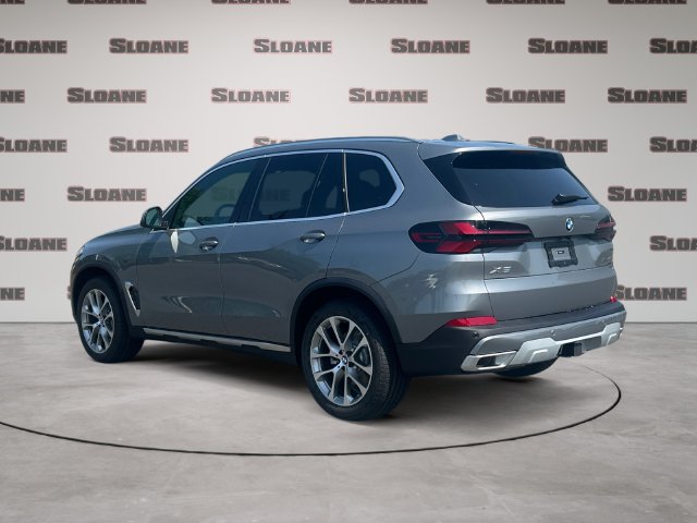 New 2026 BMW X5 xDrive40i w/ Premium Package AWD/4WD image 3