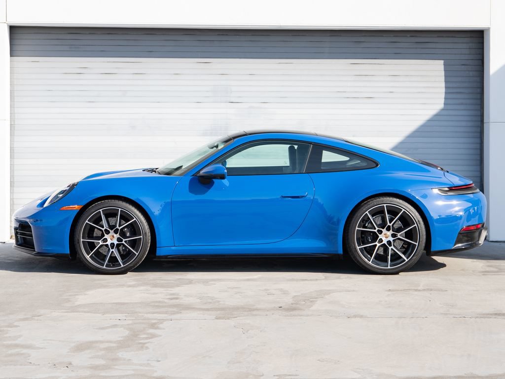 Certified 2025 Porsche 911 Carrera S RWD image 2