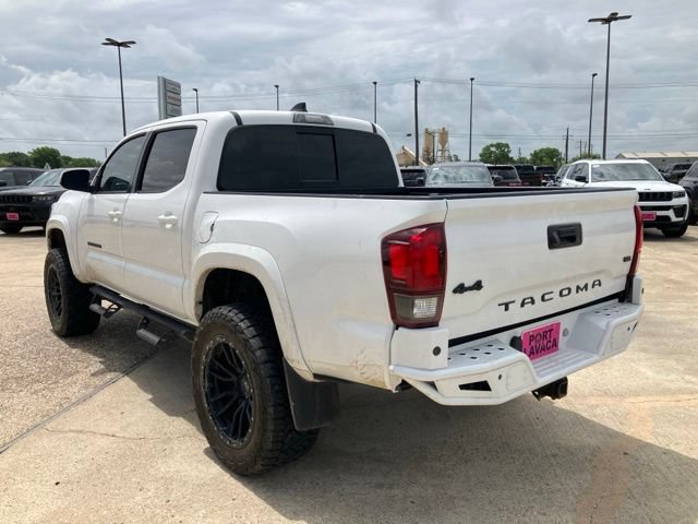 Used 2020 Toyota Tacoma SR5 w/ Technology Package AWD/4WD image 5