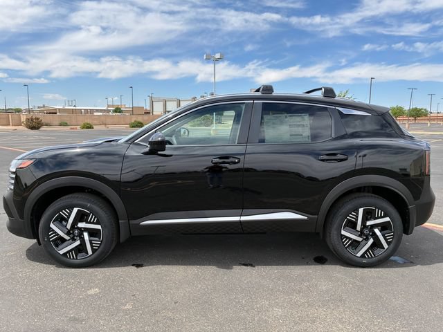 New 2026 Nissan Kicks SV w/ Cold Weather Package FWD image 3