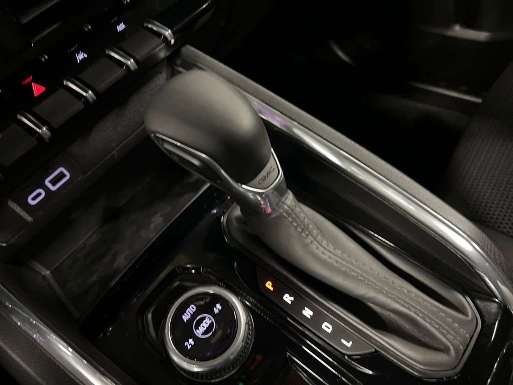 New 2026 GMC Canyon Elevation w/ Convenience Package AWD/4WD image 25