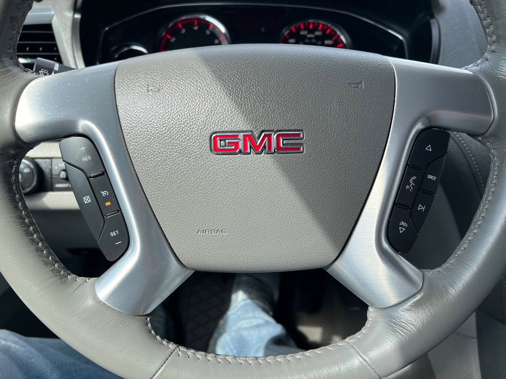 Used 2016 GMC Acadia SLT w/ Open Road Package FWD image 35
