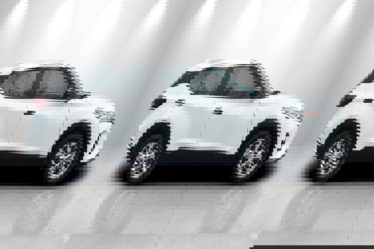 Used 2021 Nissan Kicks S image 8