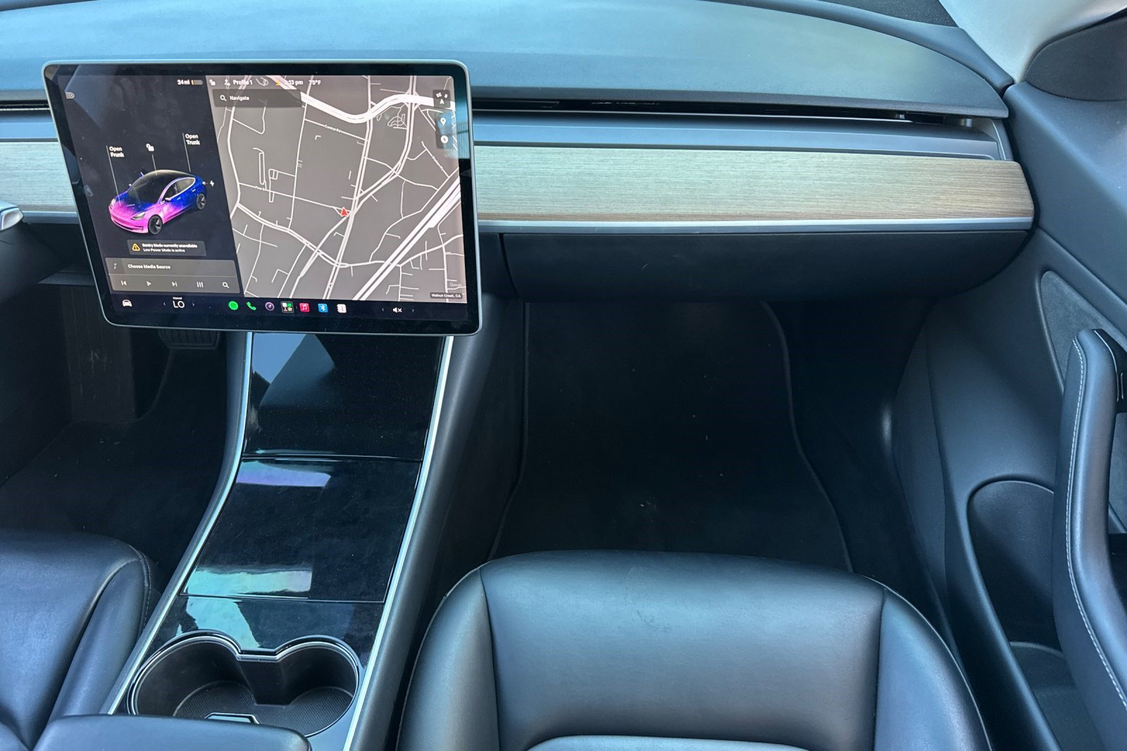 Used 2018 Tesla Model 3 Long Range RWD image 31