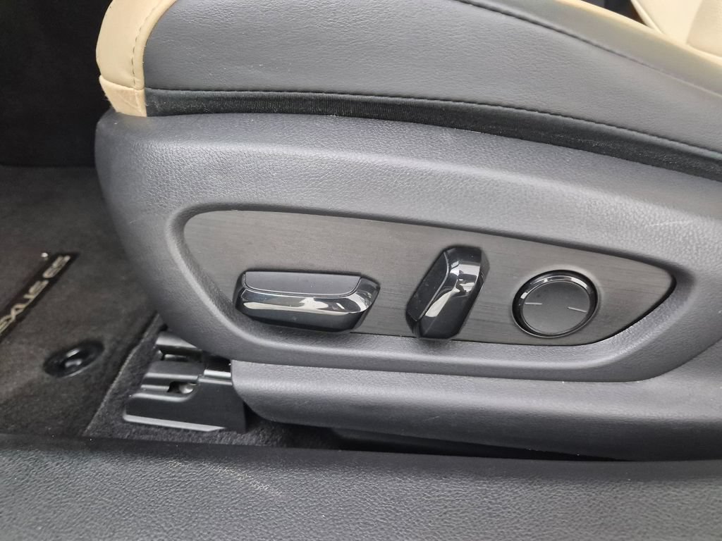 Used 2019 Lexus ES 350 w/ Premium Package FWD image 22