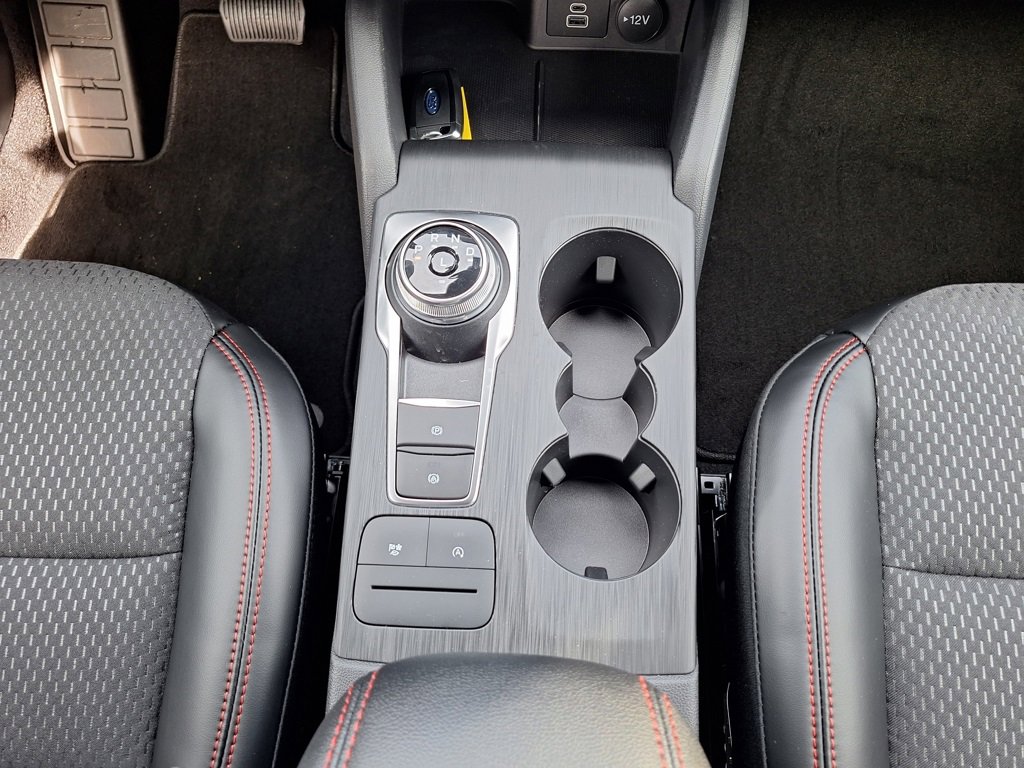 New 2026 Ford Escape ST-Line w/ Cold Weather Package image 13