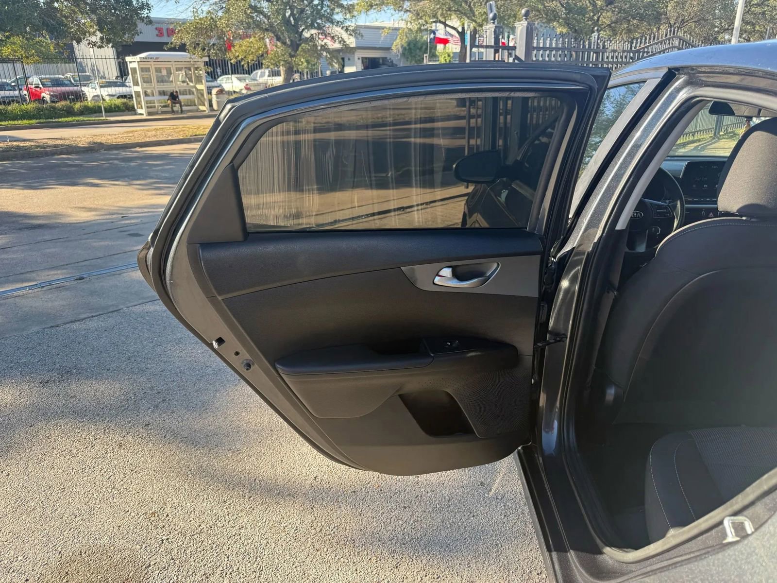 Used 2019 Kia Forte LXS FWD image 21