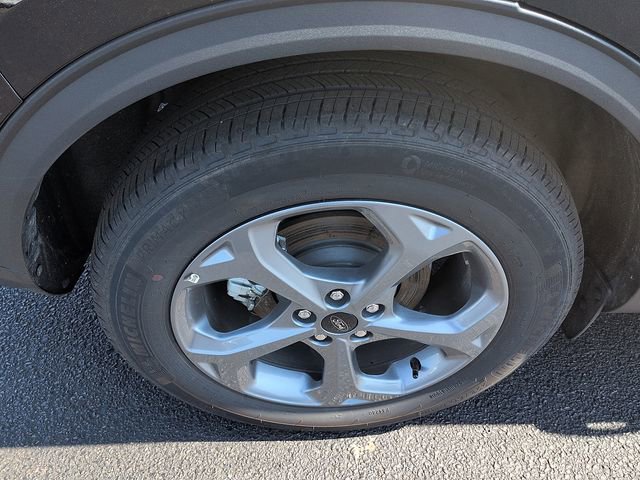 Used 2025 Ford Escape ST-Line image 18