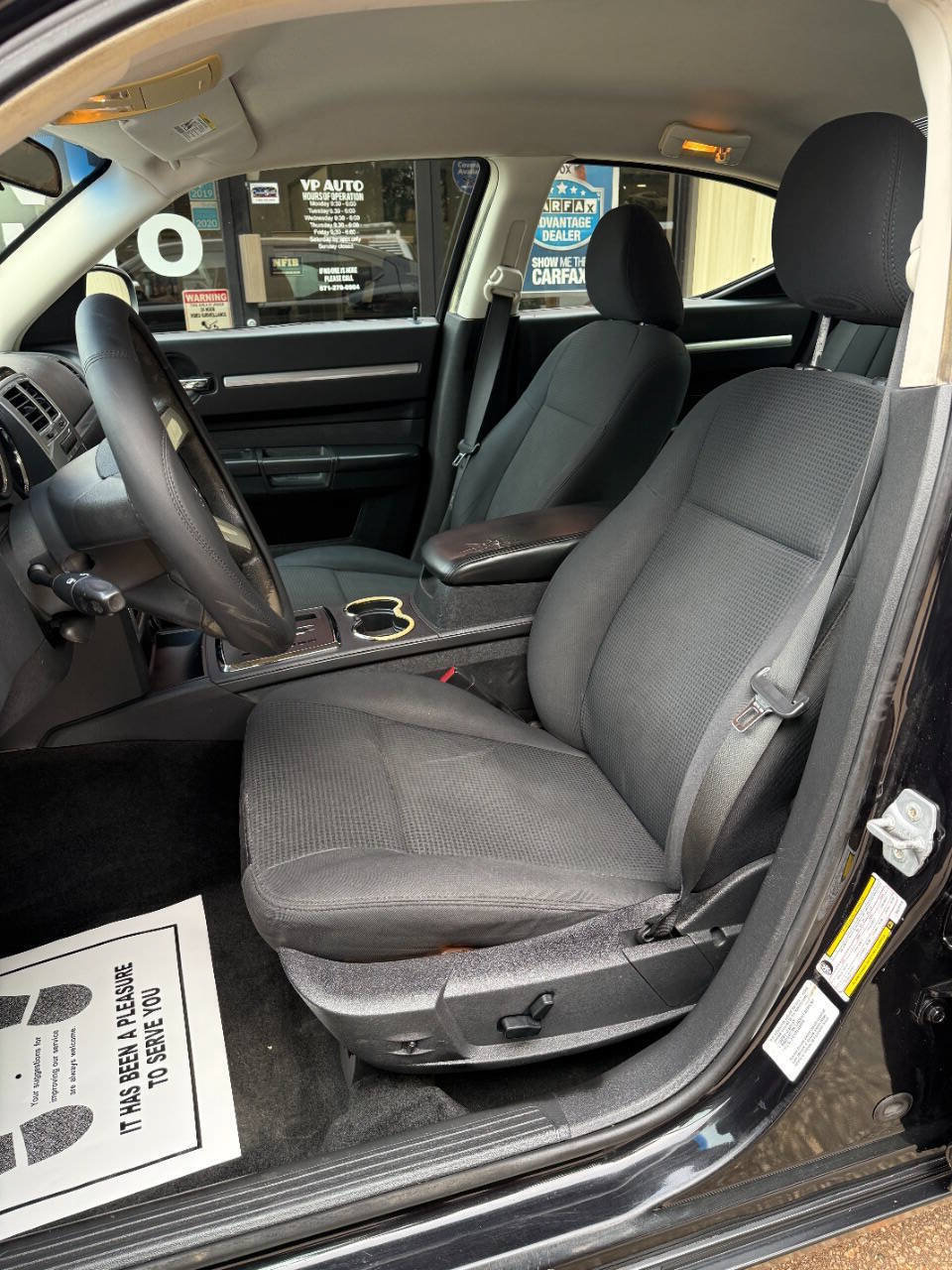 Used 2010 Dodge Charger SXT RWD image 10
