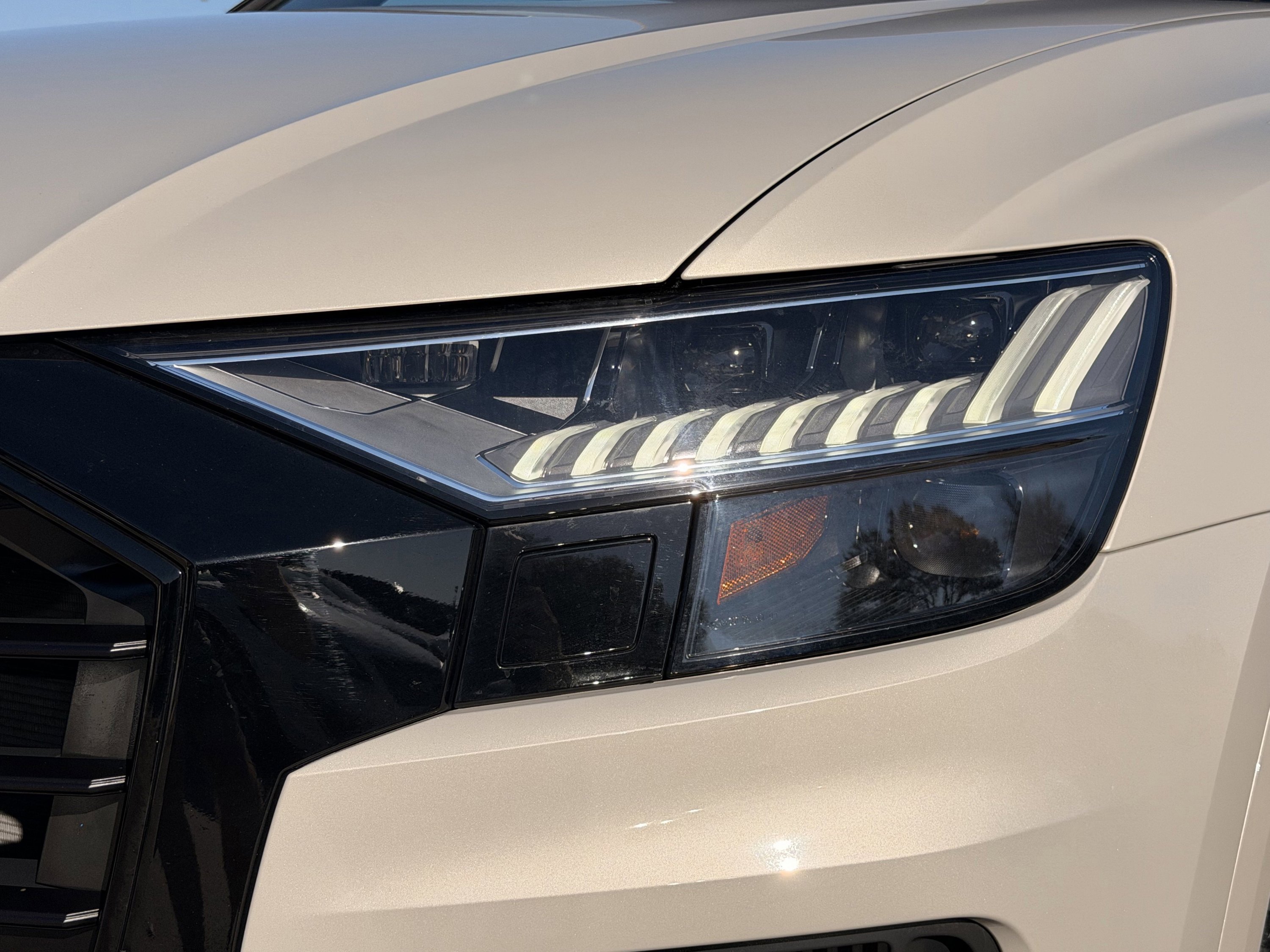 Used 2023 Audi Q8 Premium w/ Convenience Package image 17