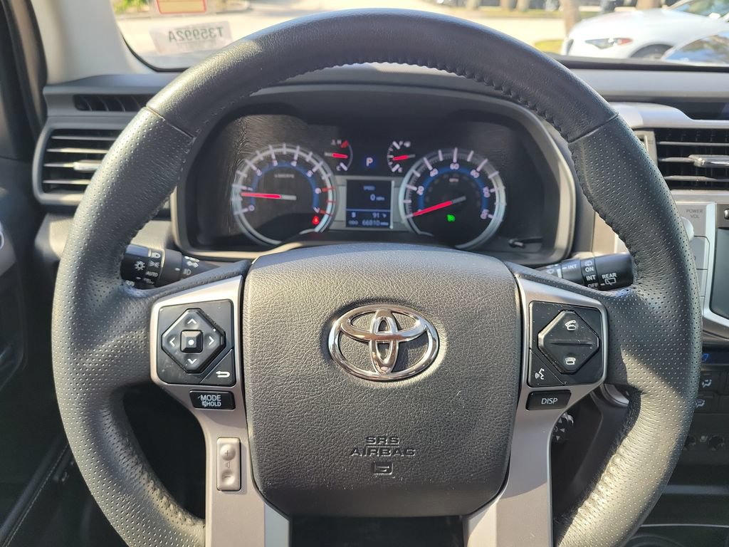 Used 2019 Toyota 4Runner Limited AWD/4WD image 8