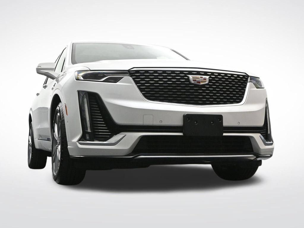 Used 2023 Cadillac XT6 Premium Luxury w/ Technology Package AWD/4WD image 30