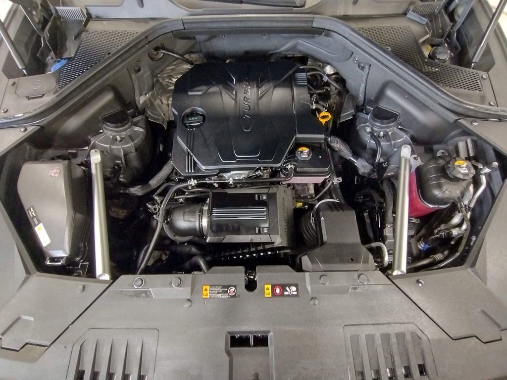 Used 2021 Genesis GV80 2.5T w/ Prestige Package 04 image 8