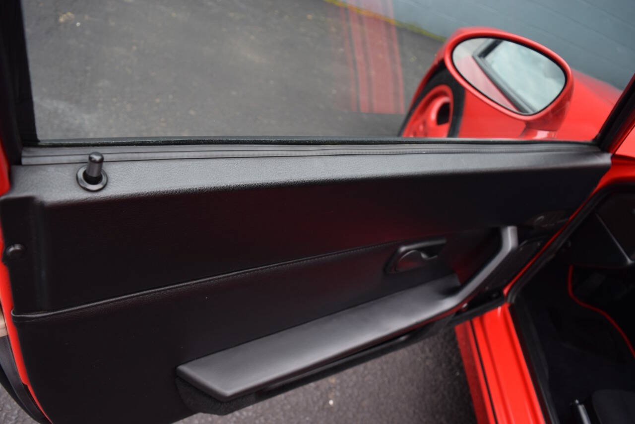 Used 1993 Porsche 968 image 46