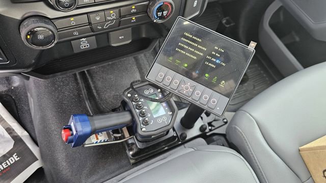 New 2025 Ford F550 4x4 Regular Cab Super Duty image 25
