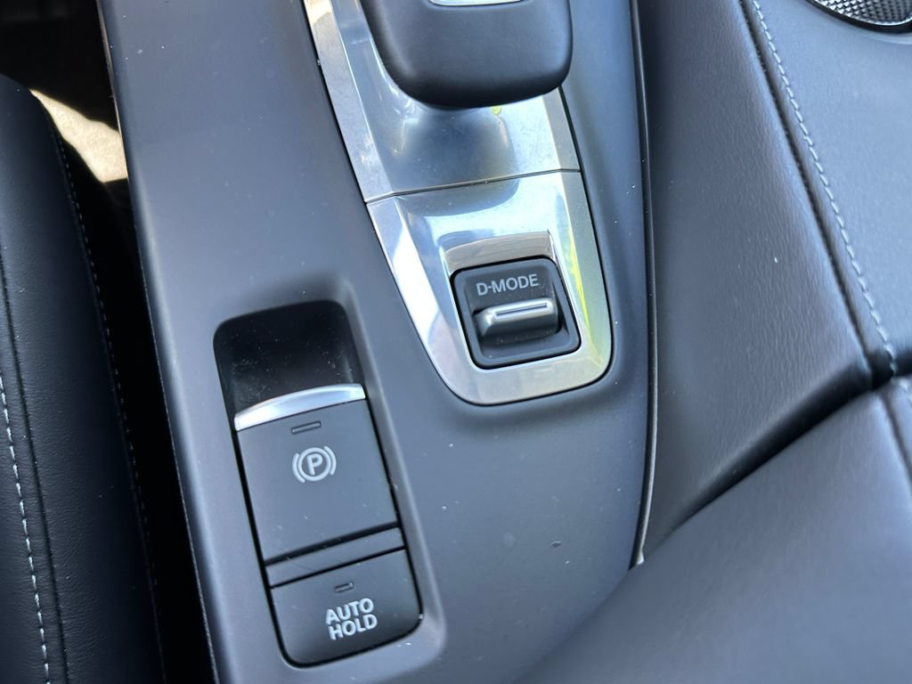 Used 2025 INFINITI QX50 Pure AWD/4WD image 32