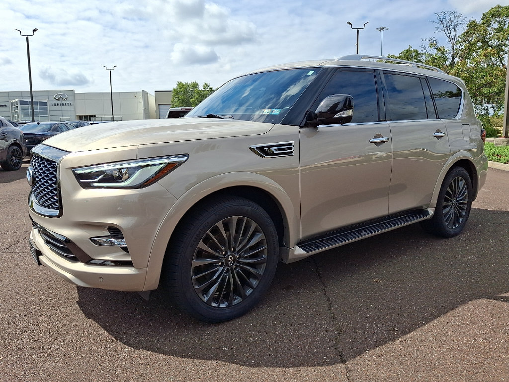 Certified 2024 INFINITI QX80 Sensory AWD/4WD image 3
