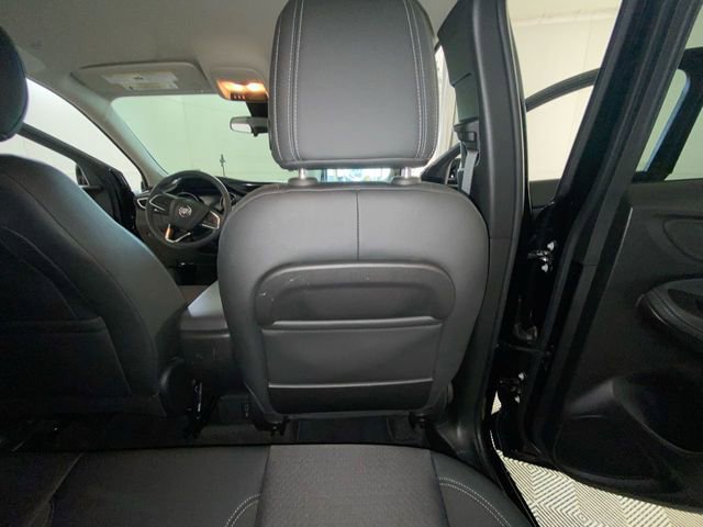 Used 2023 Buick Encore GX Select w/ Sport Touring Package FWD image 36