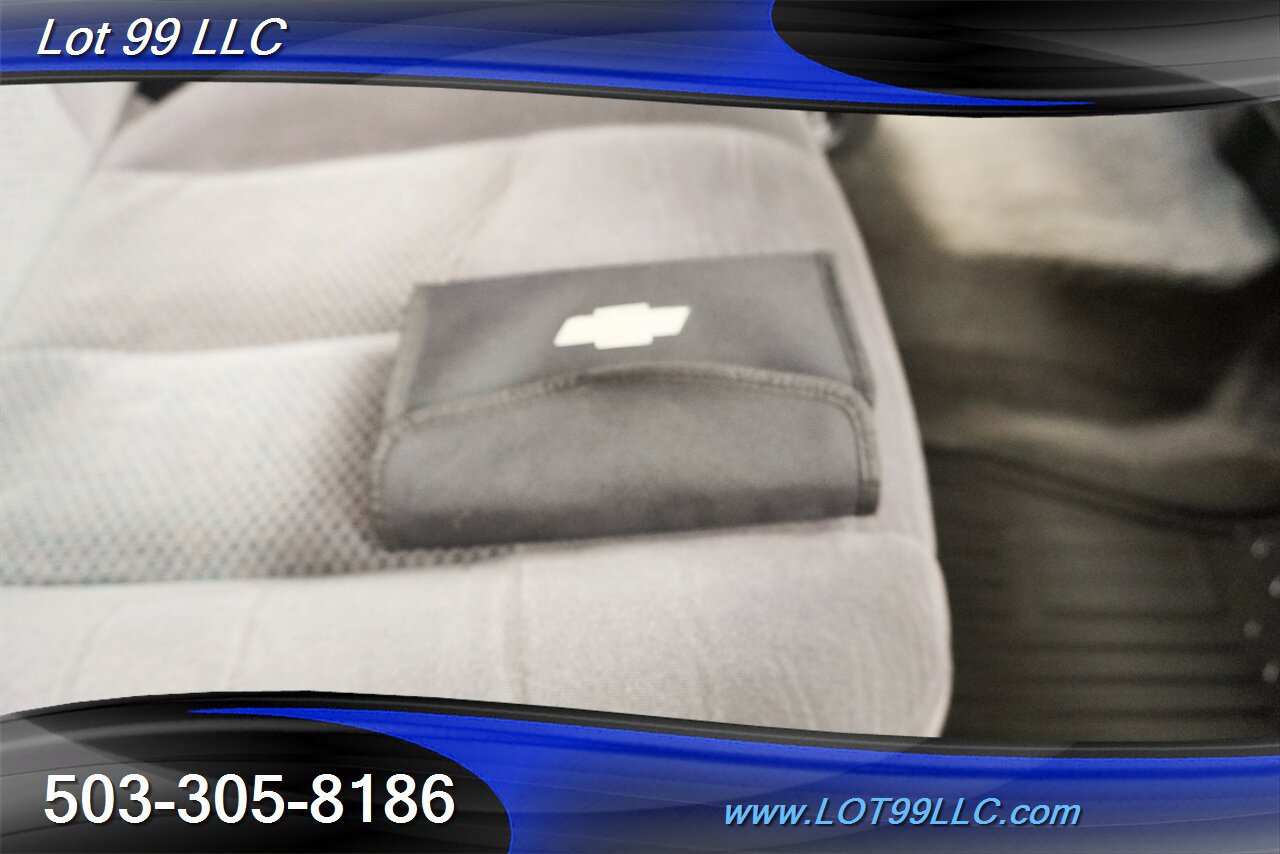 Used 2007 Chevrolet Silverado 2500 LT w/ Onstar Plus Package AWD/4WD image 36