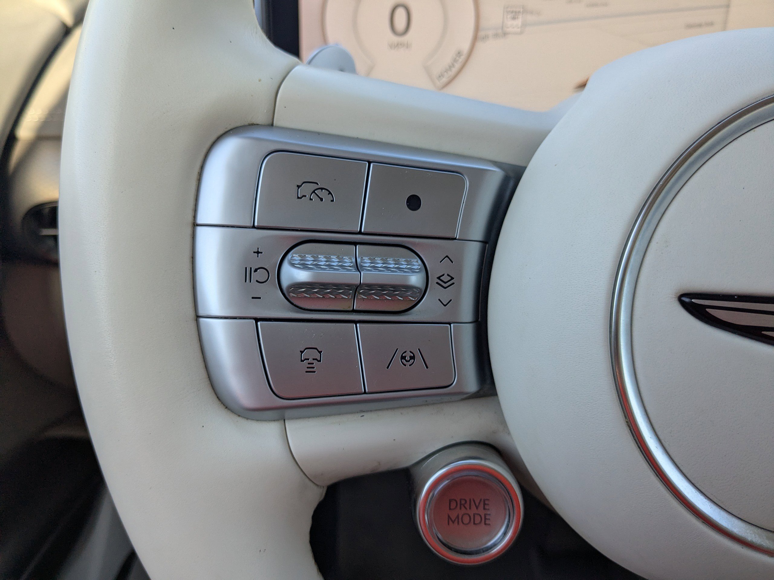 Used 2023 Genesis GV60 Performance image 31