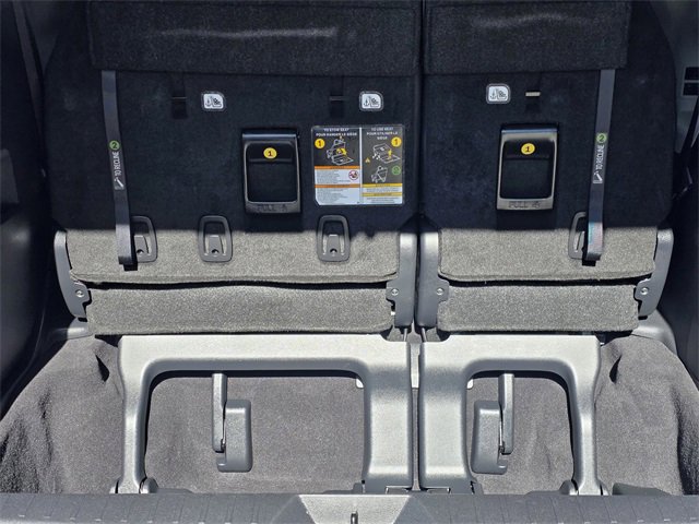 Used 2025 Toyota Sienna Platinum image 23