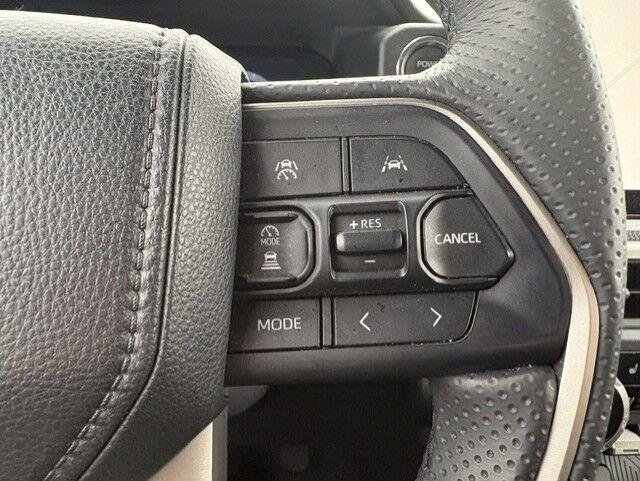 Certified 2026 Toyota 4Runner Limited AWD/4WD image 23