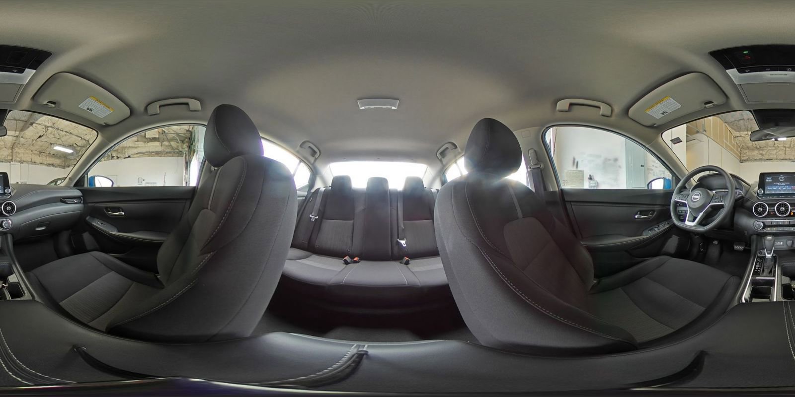 Used 2025 Nissan Sentra SV FWD image 40