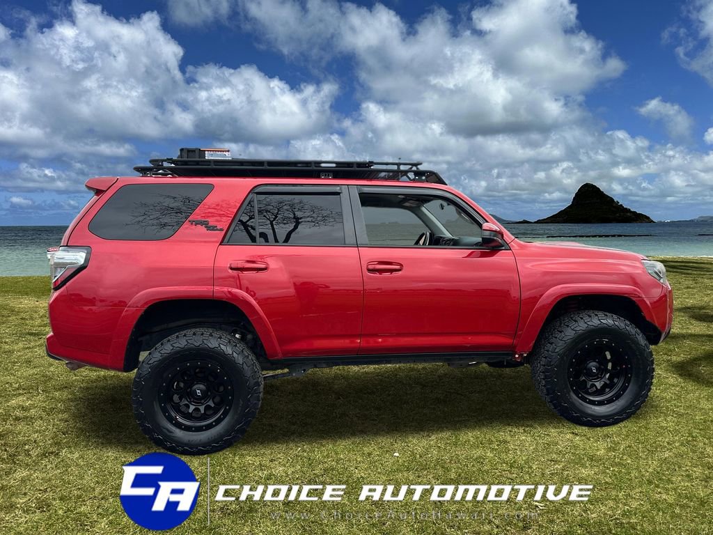 Used 2019 Toyota 4Runner TRD Off-Road image 9