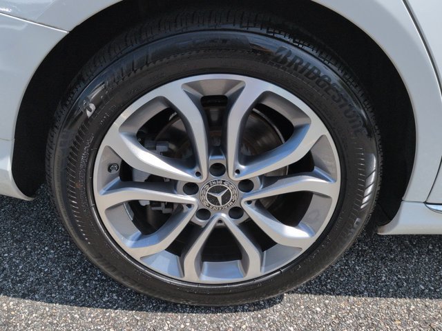 Certified 2018 Mercedes-Benz C 300 Sedan image 11