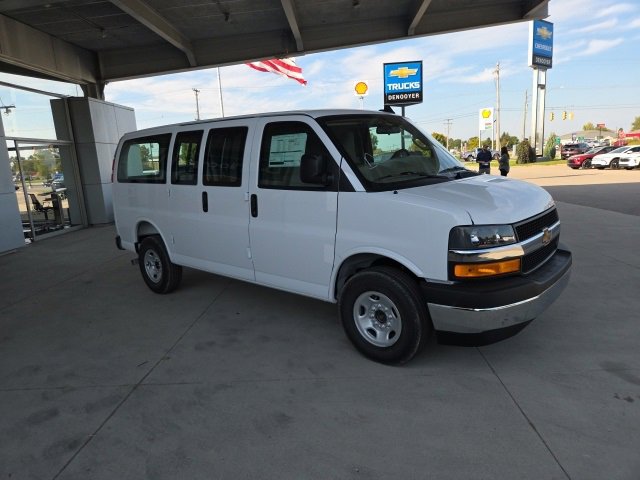 New 2025 Chevrolet Express 2500 w/ Driver Convenience Package image 3