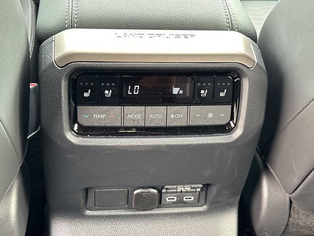 Used 2027 Toyota Land Cruiser w/ Premium Package AWD/4WD image 15