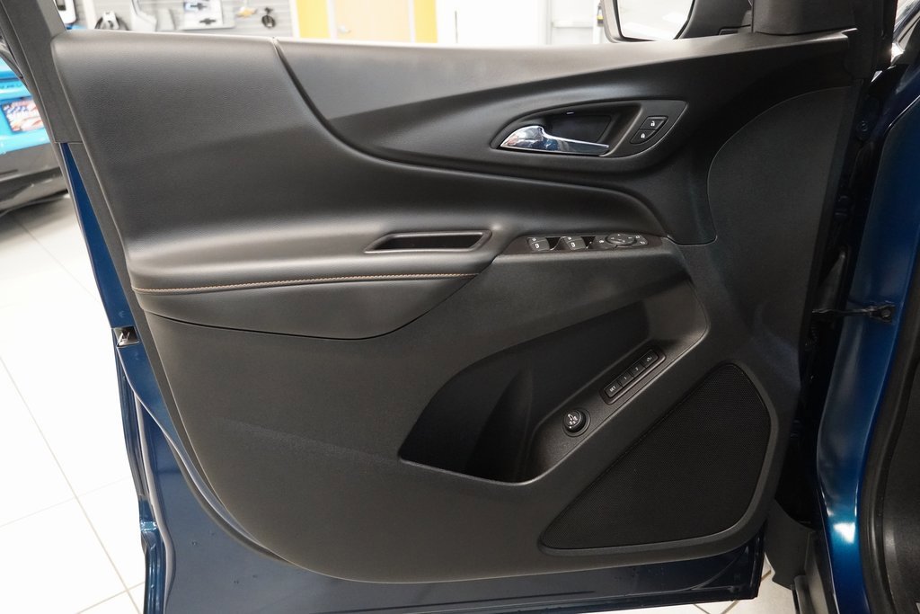 Used 2020 Chevrolet Equinox Premier image 16