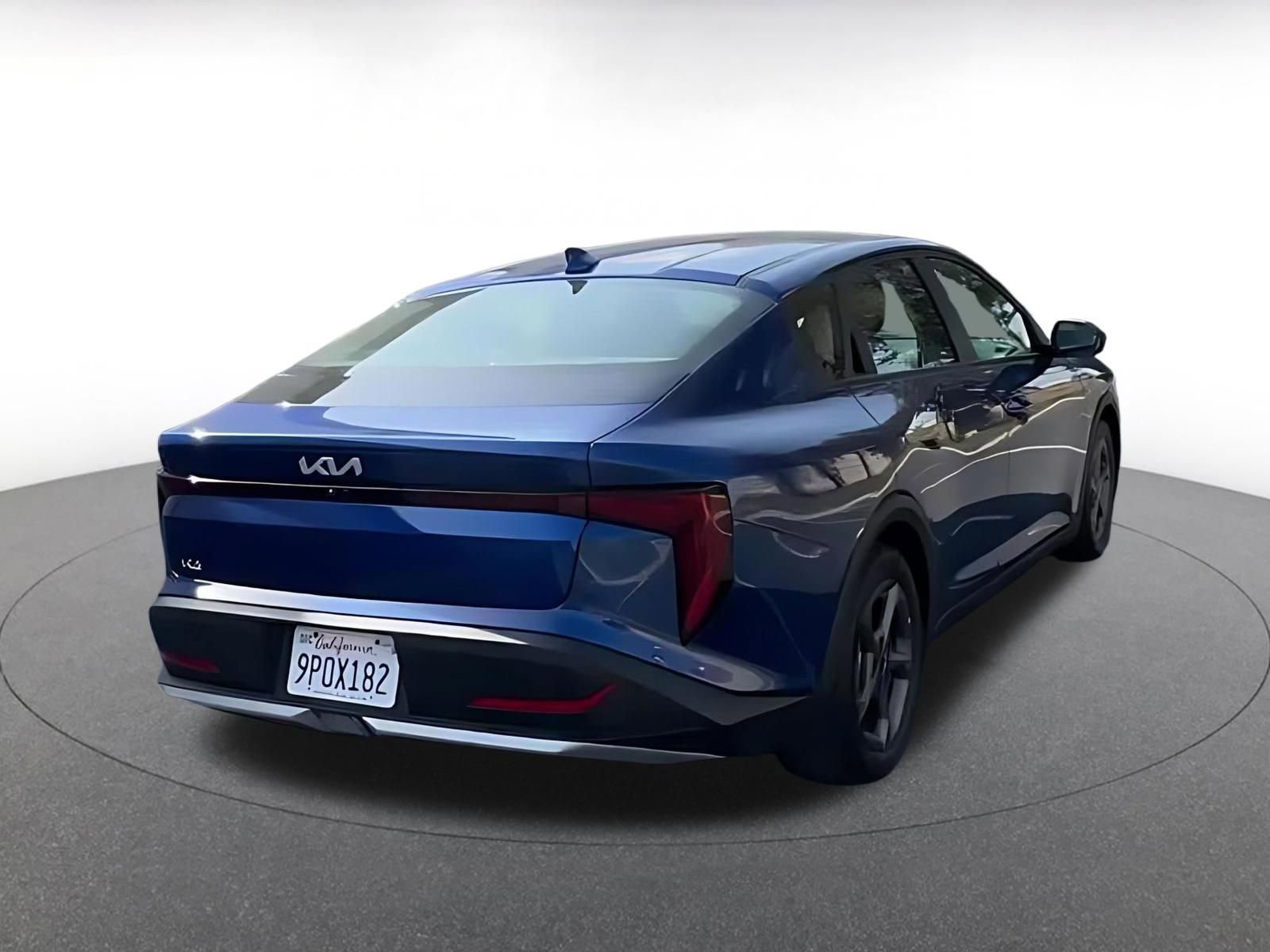 Used 2025 Kia K4 FWD image 15