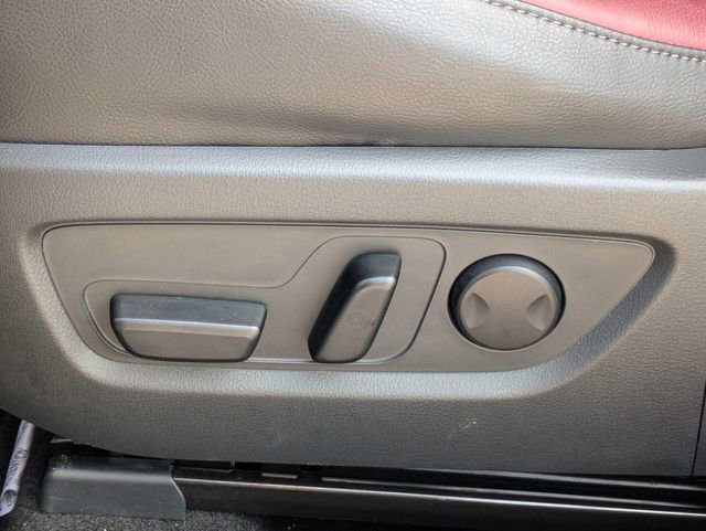 Used 2025 MAZDA CX-50 AWD 2.5 Hybrid w/ Cargo Package image 16