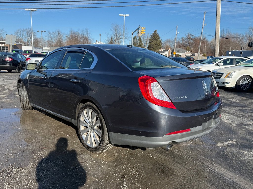 Used 2013 Lincoln MKS AWD image 8