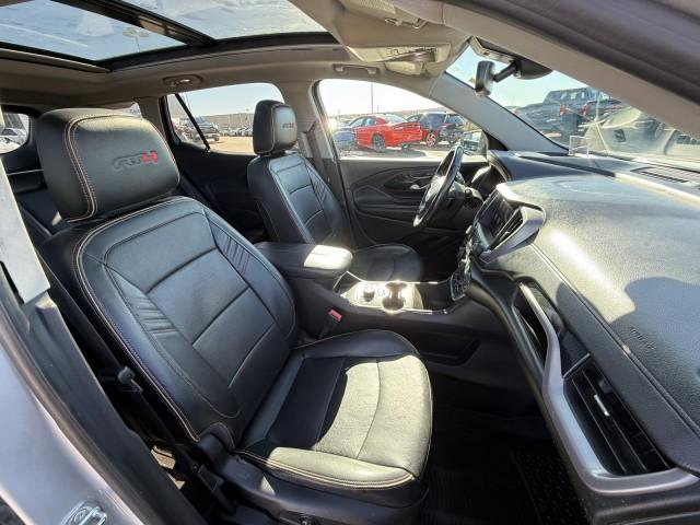 Used 2022 GMC Terrain AT4 w/ Tech Package image 31